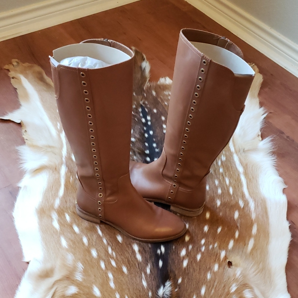 Dora Grommet Riding Boots Like New**